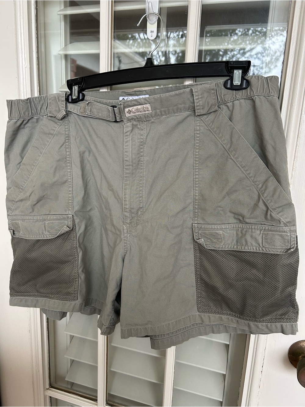 Columbia Men's Olive Green Cargo Shorts with Mesh Pocket Panels